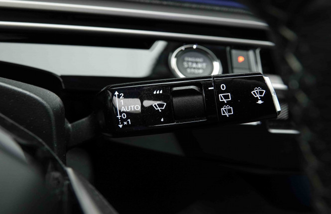 PEUGEOT_PEUGEOT_5008_2654162_17.jpg PEUGEOT_PEUGEOT_5008_2654162_17.jpg