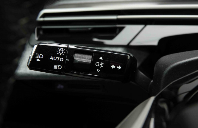 PEUGEOT_PEUGEOT_5008_2654164_16.jpg PEUGEOT_PEUGEOT_5008_2654164_16.jpg