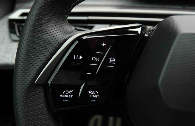 PEUGEOT_PEUGEOT_5008_2654359_17.jpg PEUGEOT_PEUGEOT_5008_2654359_17.jpg