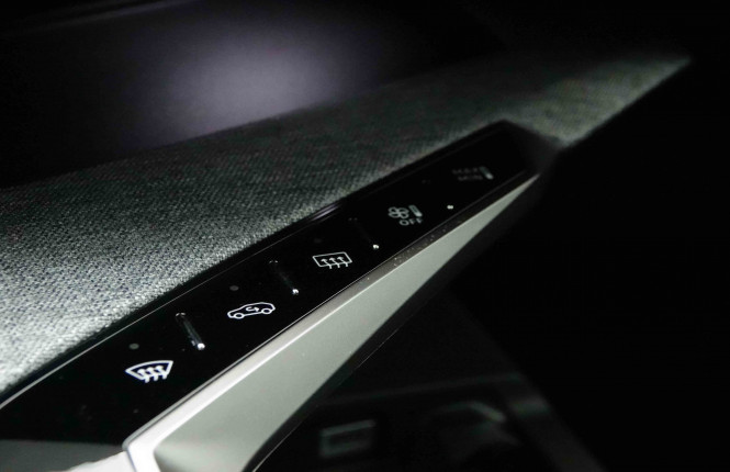 PEUGEOT_PEUGEOT_5008_2654536_15.jpg PEUGEOT_PEUGEOT_5008_2654536_15.jpg