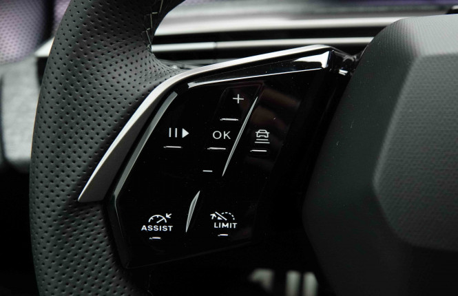 PEUGEOT_PEUGEOT_5008_2654536_19.jpg PEUGEOT_PEUGEOT_5008_2654536_19.jpg