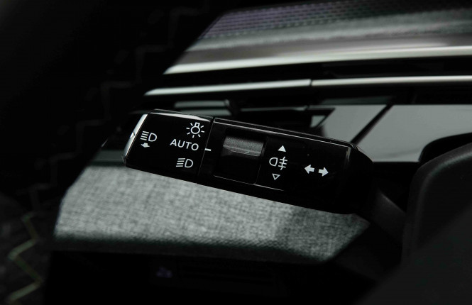 PEUGEOT_PEUGEOT_5008_2654538_18.jpg