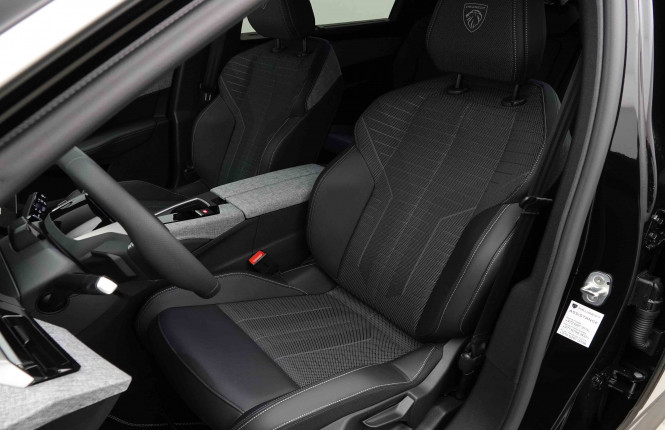 PEUGEOT_PEUGEOT_5008_2654541_7.jpg PEUGEOT_PEUGEOT_5008_2654541_7.jpg