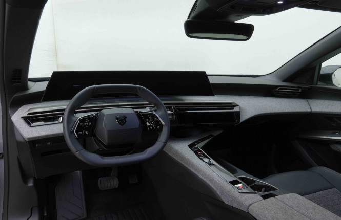 PEUGEOT_PEUGEOT_5008_2654551_7.jpg