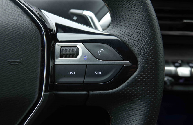 PEUGEOT_PEUGEOT_5008_2654775_22.jpg PEUGEOT_PEUGEOT_5008_2654775_22.jpg