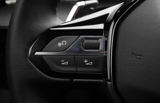 PEUGEOT_PEUGEOT_508_2652517_20.jpg PEUGEOT_PEUGEOT_508_2652517_20.jpg