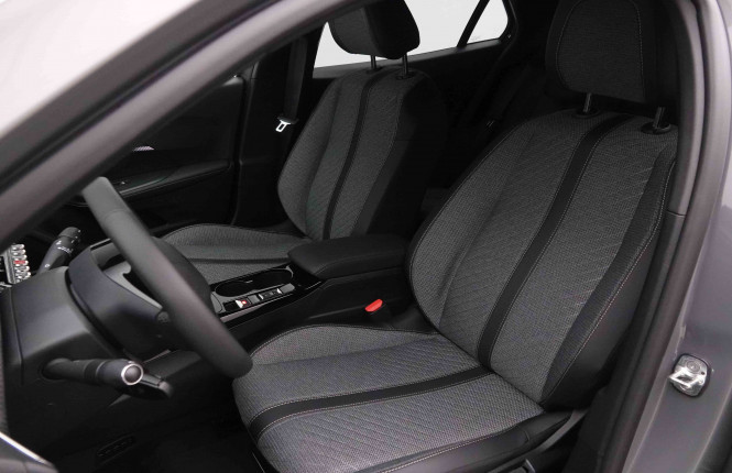 PEUGEOT_PEUGEOT_E_2008_2652305_6.jpg