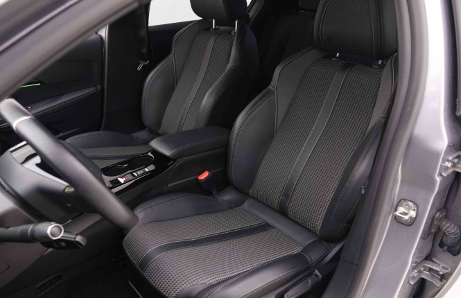 PEUGEOT_PEUGEOT_E_208_2550759_6.jpg PEUGEOT_PEUGEOT_E_208_2550759_6.jpg