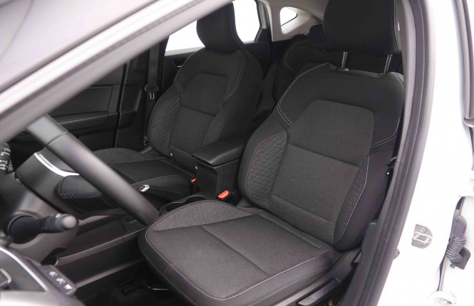 RENAULT_RENAULT_CAPTUR_2550723_6.jpg