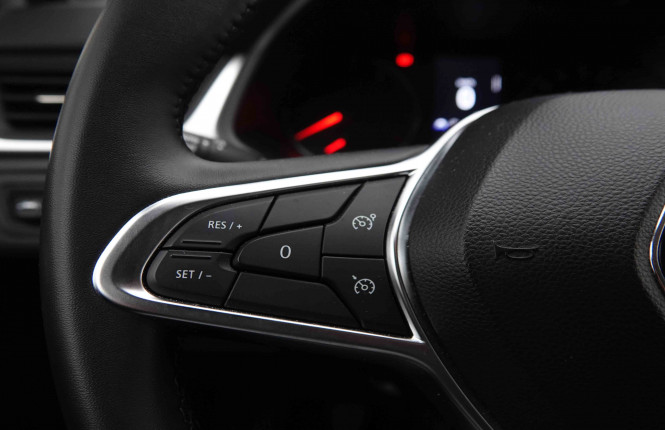 RENAULT_RENAULT_CAPTUR_2550725_18.jpg