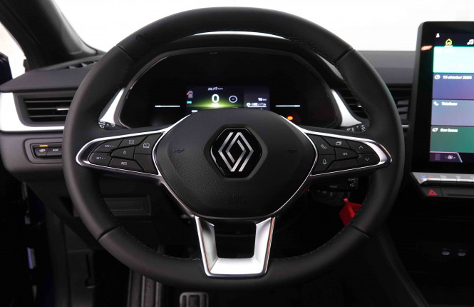 RENAULT_RENAULT_CAPTUR_2550848_9.jpg