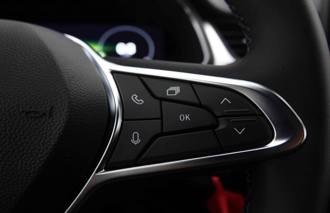 RENAULT_RENAULT_CAPTUR_2550849_18.jpg