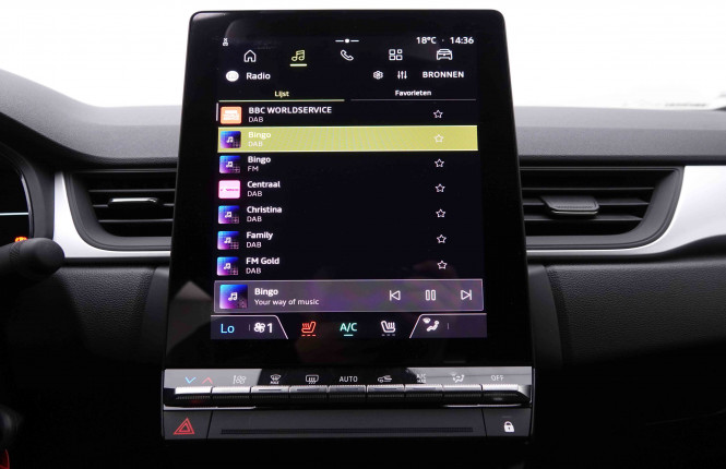 RENAULT_RENAULT_CAPTUR_2550851_12.jpg