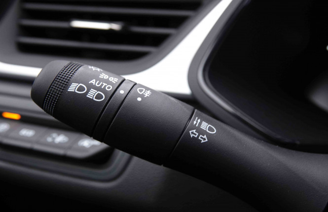 RENAULT_RENAULT_CAPTUR_2550851_15.jpg