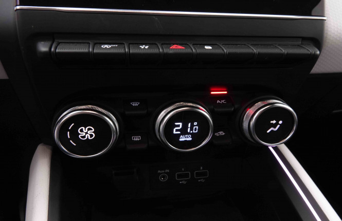 RENAULT_RENAULT_CLIO_2547379_12.jpg