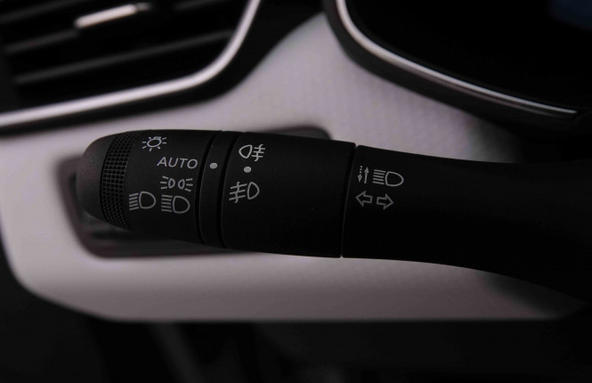 RENAULT_RENAULT_CLIO_2547379_13.jpg