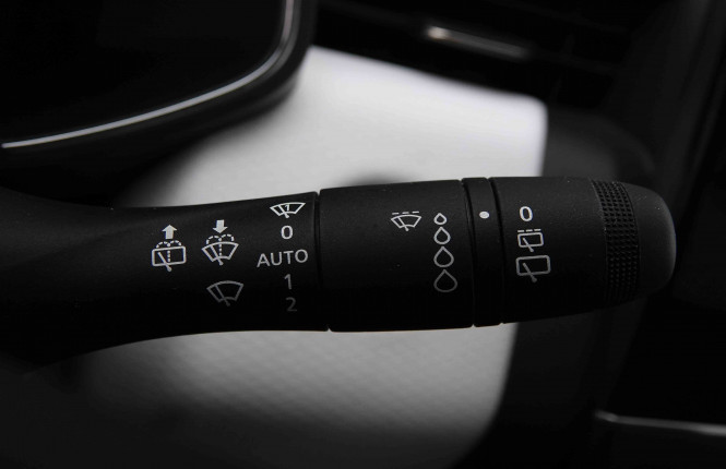 RENAULT_RENAULT_CLIO_2547379_14.jpg