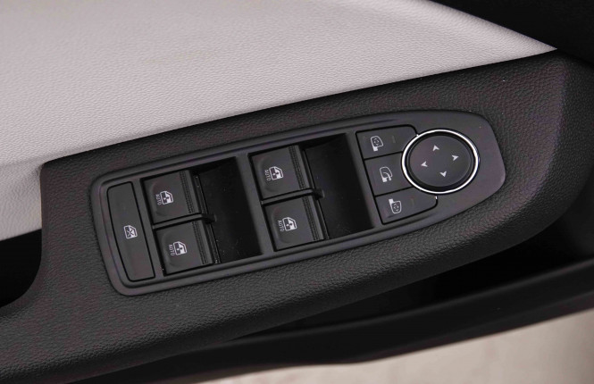 RENAULT_RENAULT_CLIO_2547379_17.jpg