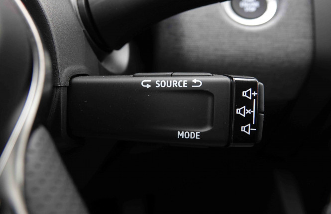 RENAULT_RENAULT_CLIO_2551378_18.jpg RENAULT_RENAULT_CLIO_2551378_18.jpg