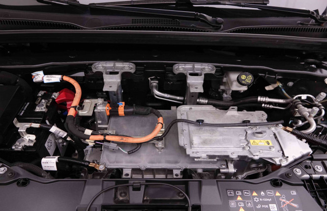 RENAULT_RENAULT_MEGANE_2549101_19.jpg