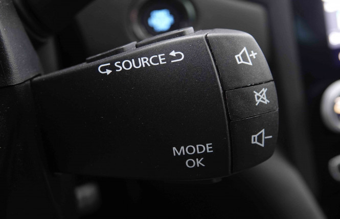 RENAULT_RENAULT_MEGANE_2550122_18.jpg RENAULT_RENAULT_MEGANE_2550122_18.jpg