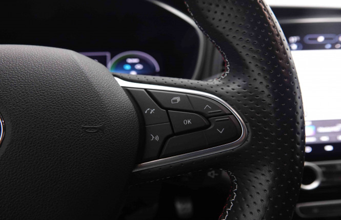 RENAULT_RENAULT_MEGANE_2550122_20.jpg RENAULT_RENAULT_MEGANE_2550122_20.jpg