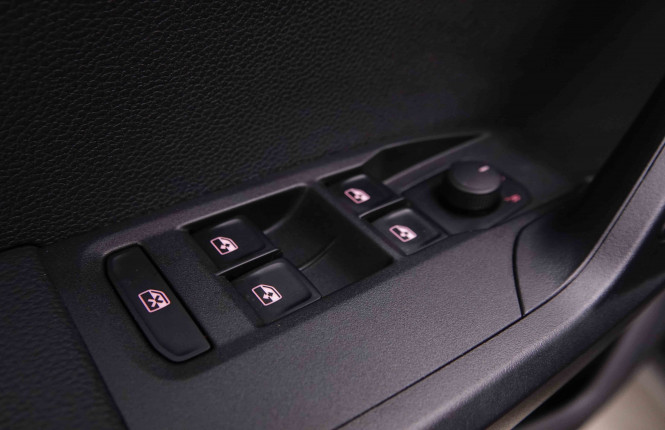 SEAT_SEAT_ARONA_2446676_20.jpg