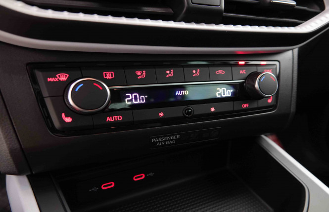 SEAT_SEAT_ARONA_2548751_13.jpg
