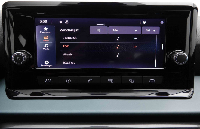 SEAT_SEAT_ARONA_2551009_9.jpg SEAT_SEAT_ARONA_2551009_9.jpg