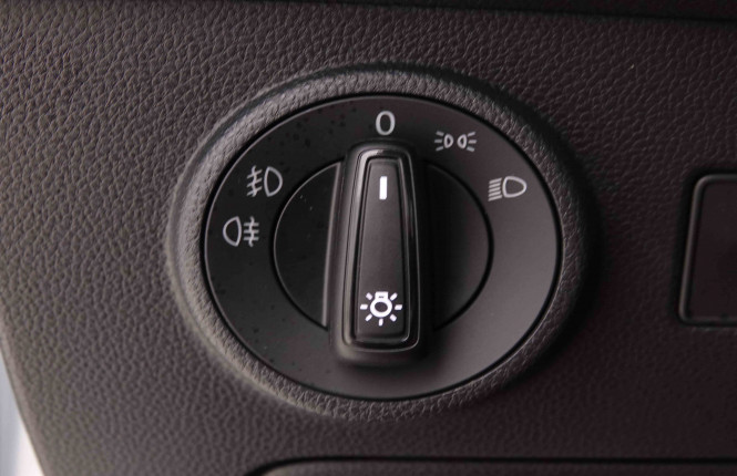 SEAT_SEAT_ATECA_2549289_8.jpg