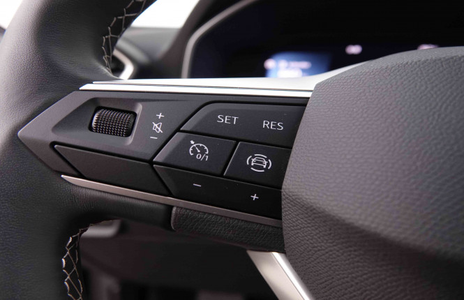 SEAT_SEAT_LEON_2548710_20.jpg