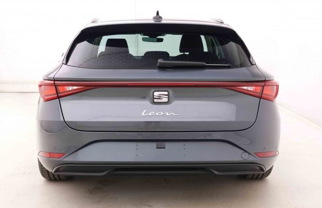 SEAT_SEAT_LEON_2548710_29.jpg