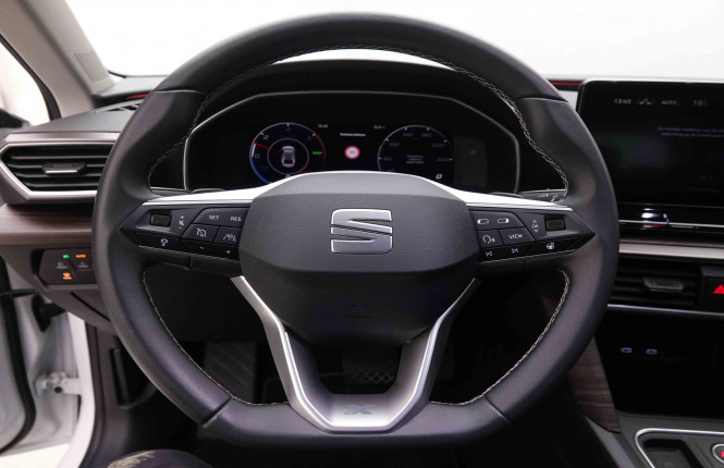 SEAT_SEAT_LEON_2550878_10.jpg SEAT_SEAT_LEON_2550878_10.jpg