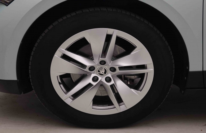 SKODA_SKODA_ENYAQ_2551396_19.jpg
