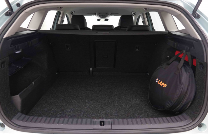 SKODA_SKODA_ENYAQ_2551396_5.jpg
