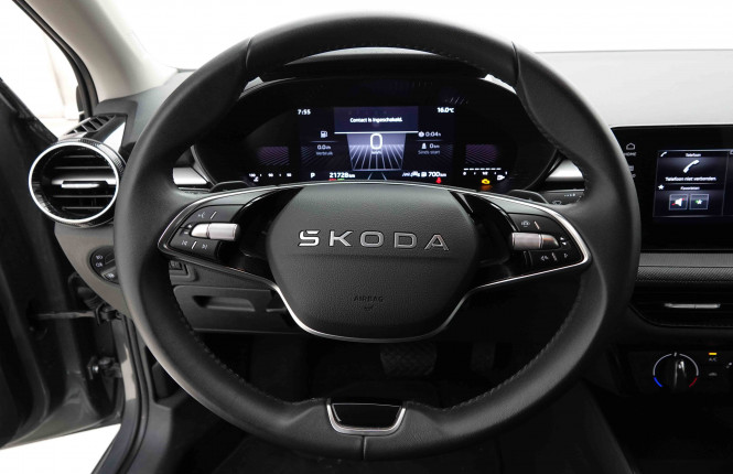 SKODA_SKODA_FABIA_2653236_8.jpg SKODA_SKODA_FABIA_2653236_8.jpg