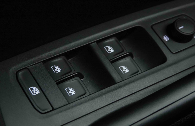 SKODA_SKODA_FABIA_2653237_19.jpg
