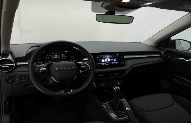 SKODA_SKODA_FABIA_2653237_7.jpg