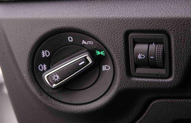 SKODA_SKODA_KAMIQ_2446836_8.jpg