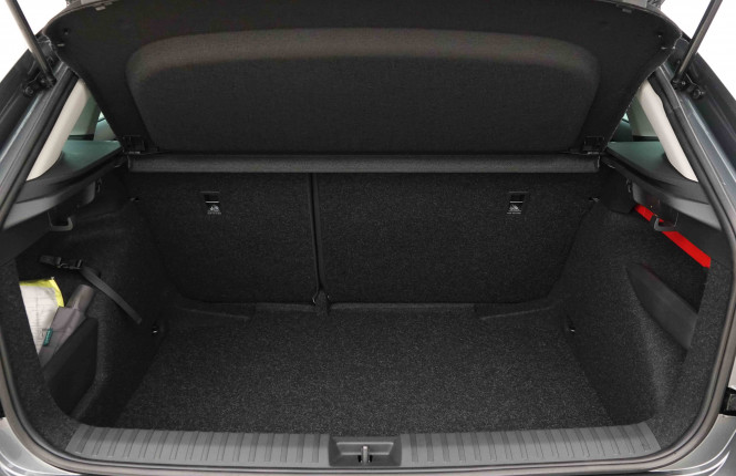 SKODA_SKODA_KAMIQ_2654497_5.jpg SKODA_SKODA_KAMIQ_2654497_5.jpg