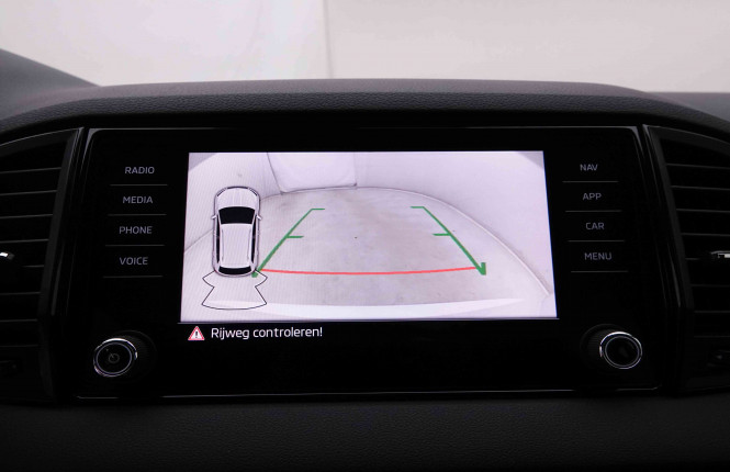 SKODA_SKODA_KAROQ_2548781_12.jpg