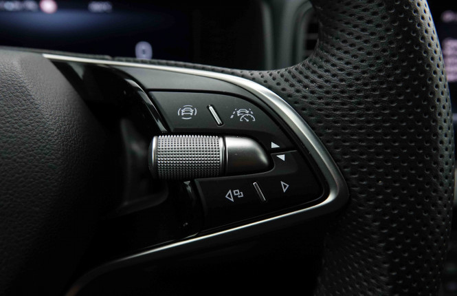 SKODA_SKODA_KAROQ_2653075_15.jpg SKODA_SKODA_KAROQ_2653075_15.jpg