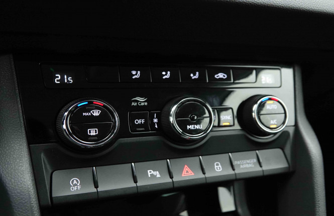 SKODA_SKODA_KAROQ_2653512_12.jpg SKODA_SKODA_KAROQ_2653512_12.jpg
