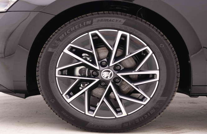 SKODA_SKODA_OCTAVIA_2548461_48.jpg