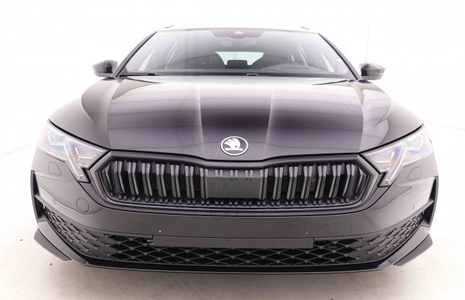 SKODA_SKODA_OCTAVIA_2548461_52.jpg