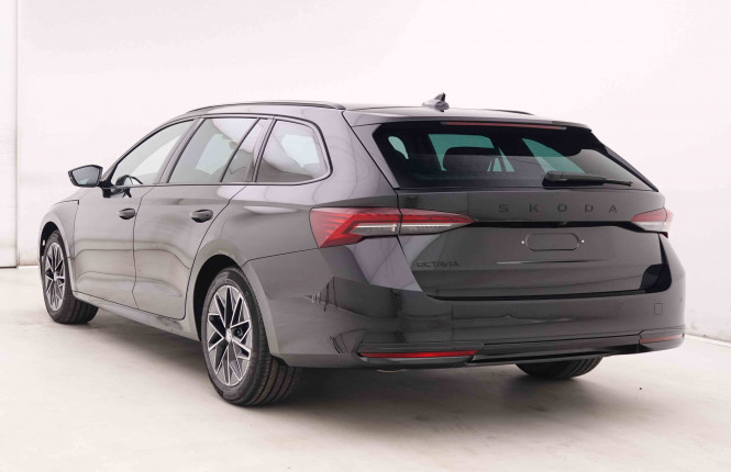 SKODA_SKODA_OCTAVIA_2548461_54.jpg