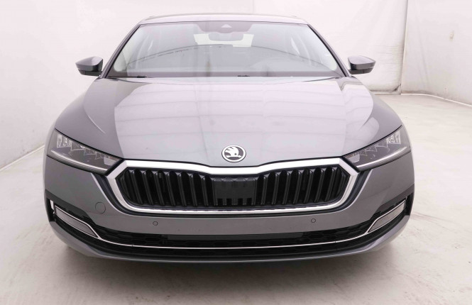 SKODA_SKODA_OCTAVIA_2549351_23.jpg