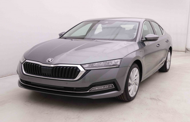 SKODA_SKODA_OCTAVIA_2549352_22.jpg