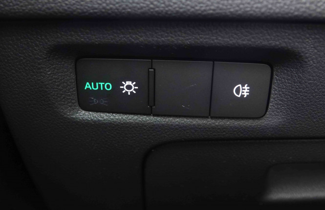SKODA_SKODA_OCTAVIA_2550113_9.jpg