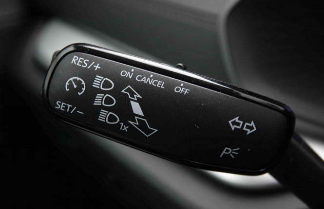 SKODA_SKODA_OCTAVIA_2550114_17.jpg